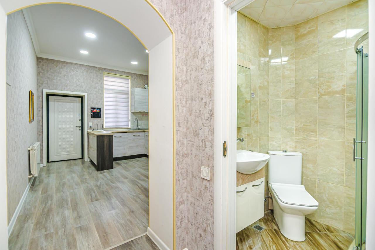 Luxury 2 Room Apartment In The Center Baku Eksteriør bilde