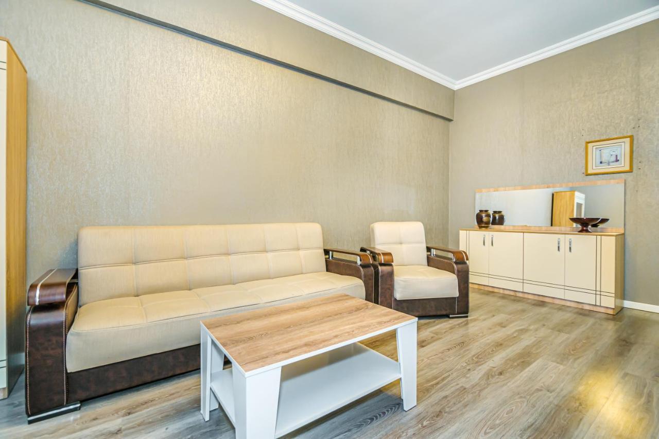 Luxury 2 Room Apartment In The Center Baku Eksteriør bilde